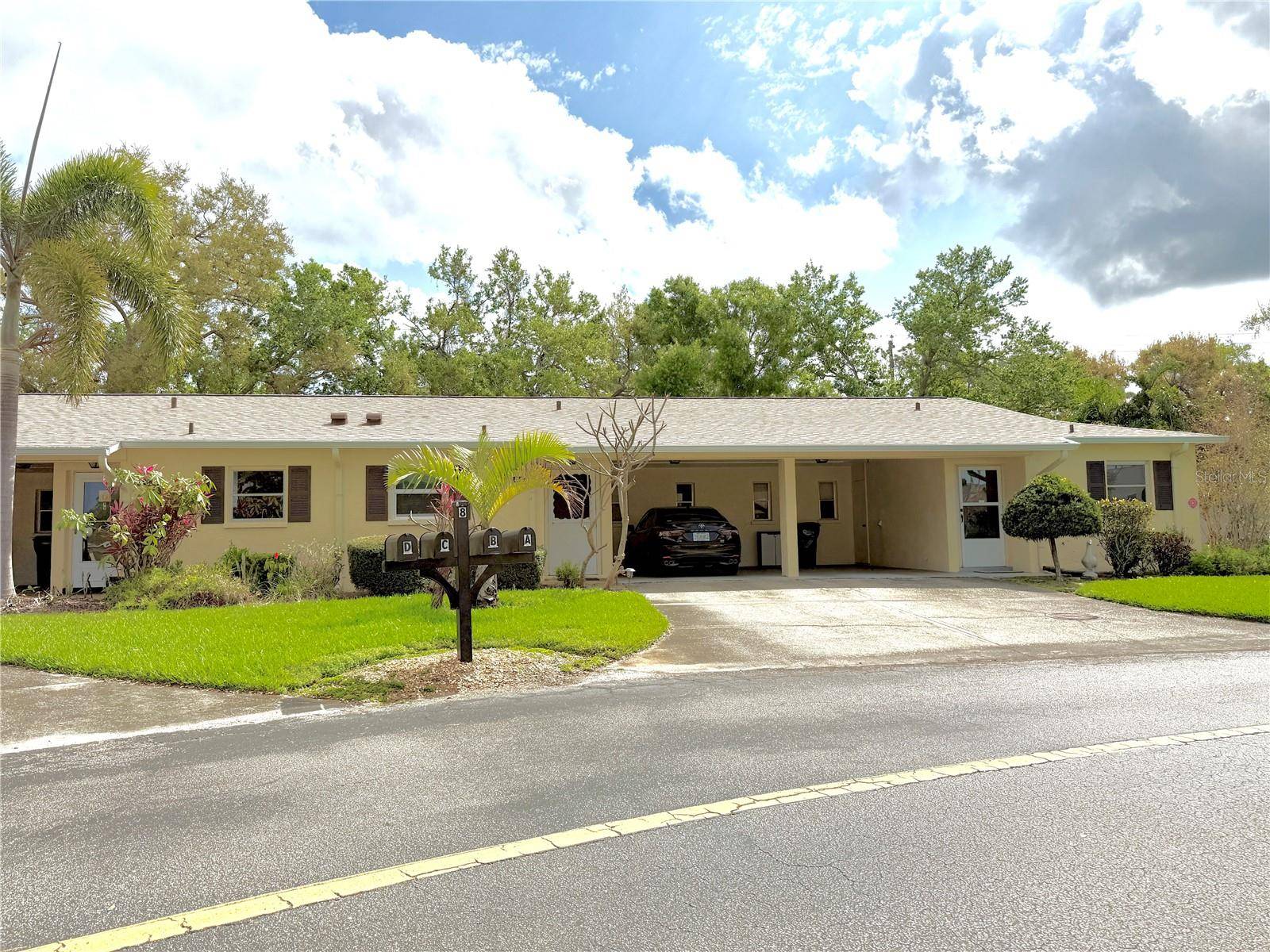 390 301 BLVD W #8A, Bradenton, FL 34205