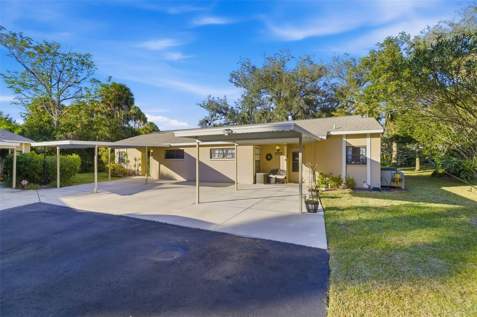 5023 VILLAGE GARDENS DR #29, Sarasota, FL 34234