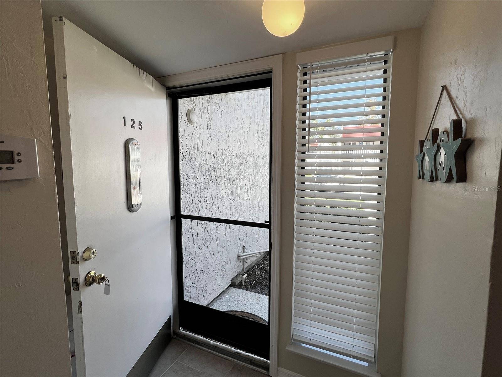 1801 GULF DR N #125, Bradenton Beach, FL 34217