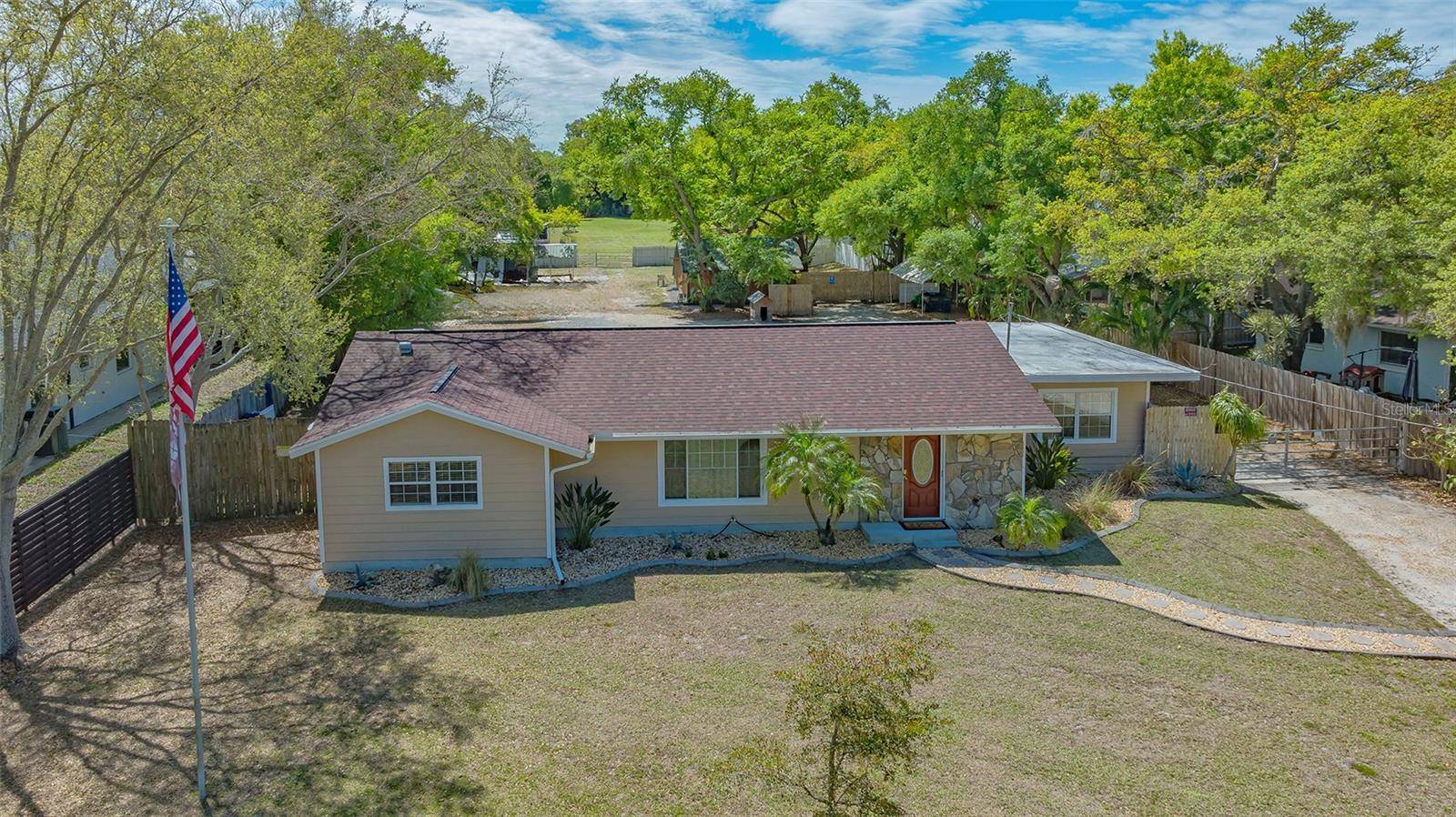 3818 GOCIO RD, Sarasota, FL 34235
