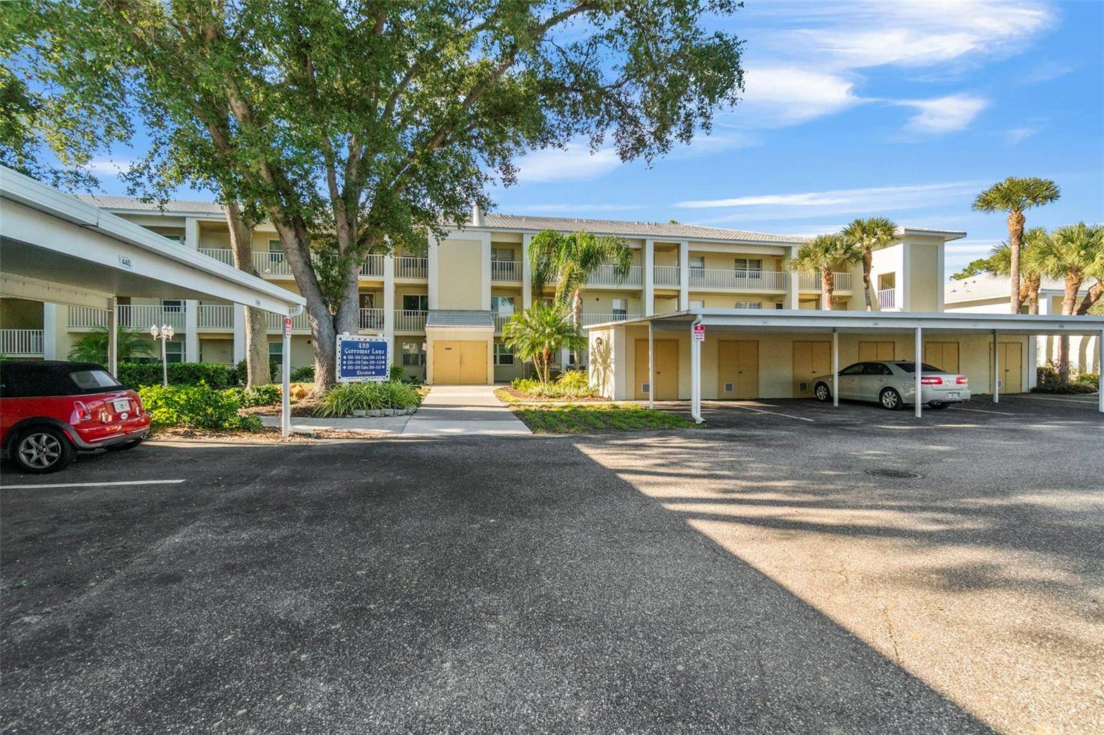 433 CERROMAR LN #441, Venice, FL 34293