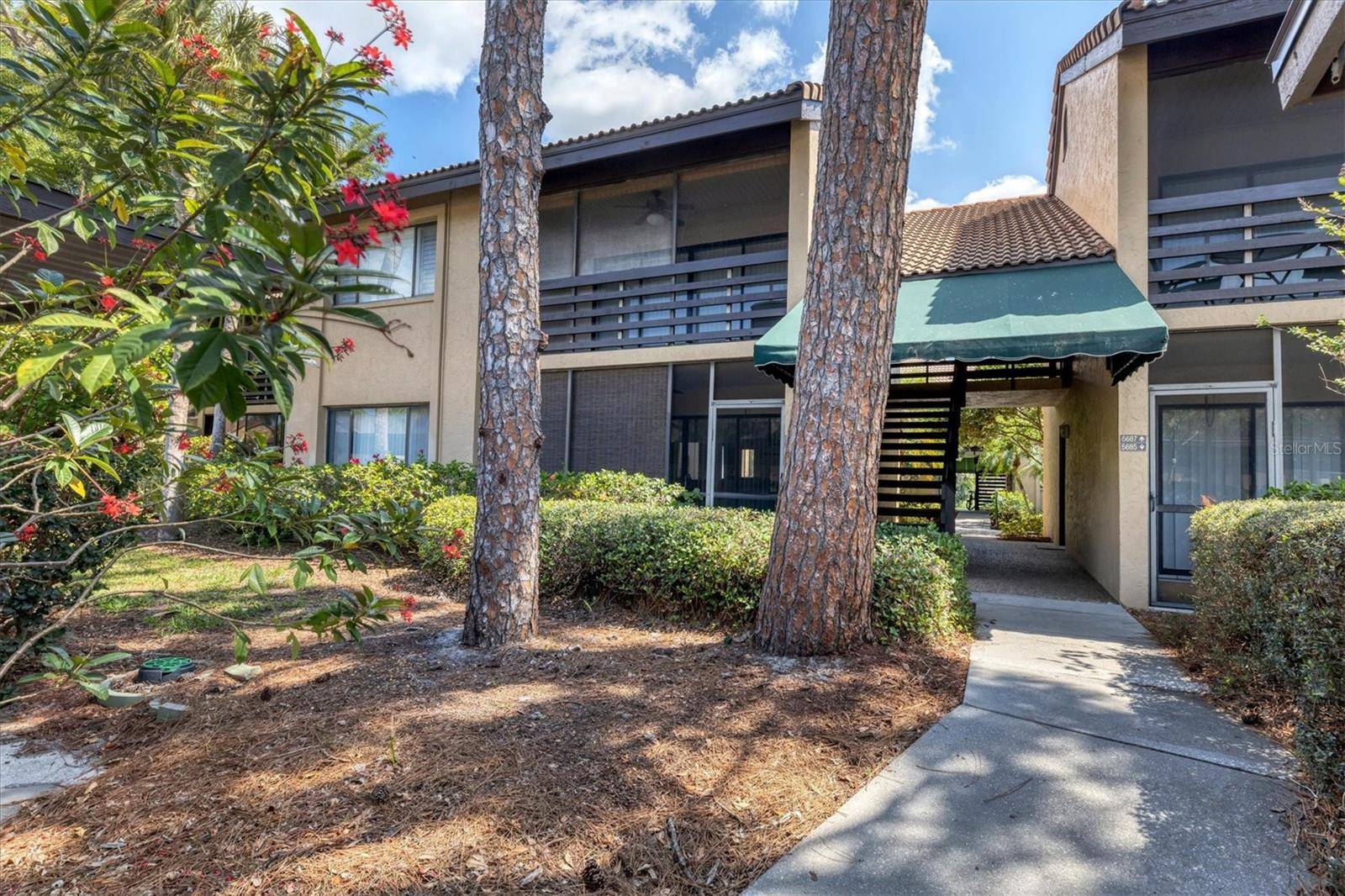 5669 ASHTON LAKE DR #1, Sarasota, FL 34231
