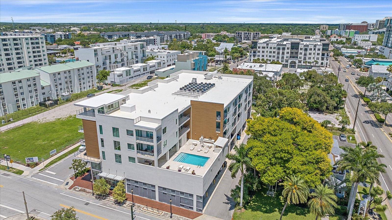 332 COCOANUT AVE #406, Sarasota, FL 34236