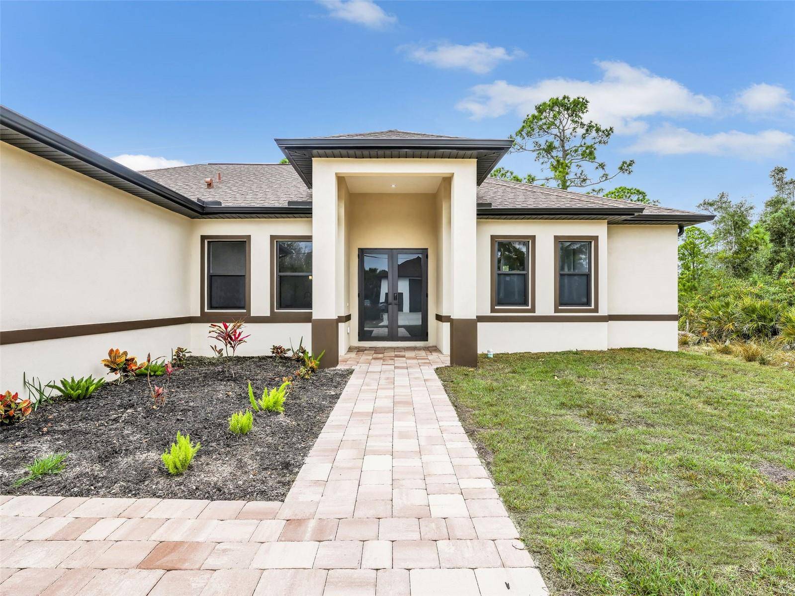 11153 CARNEGIE AVE, Englewood, FL 34224