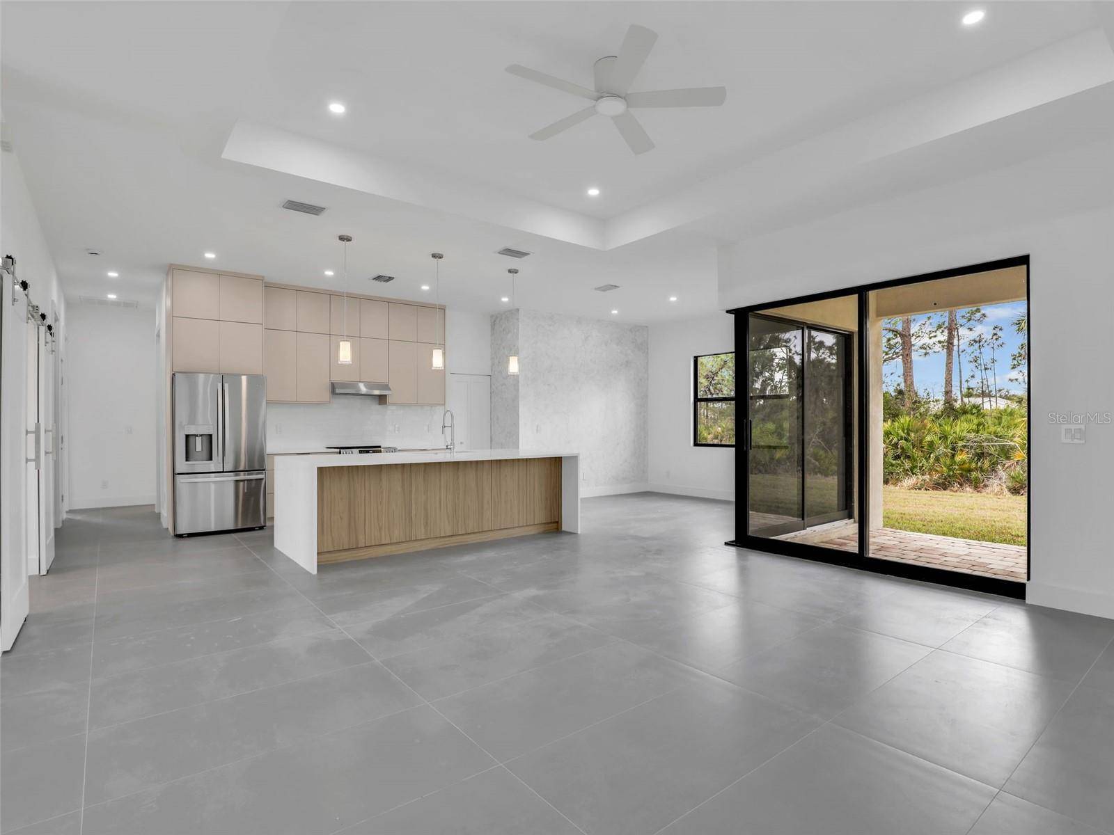 11153 CARNEGIE AVE, Englewood, FL 34224