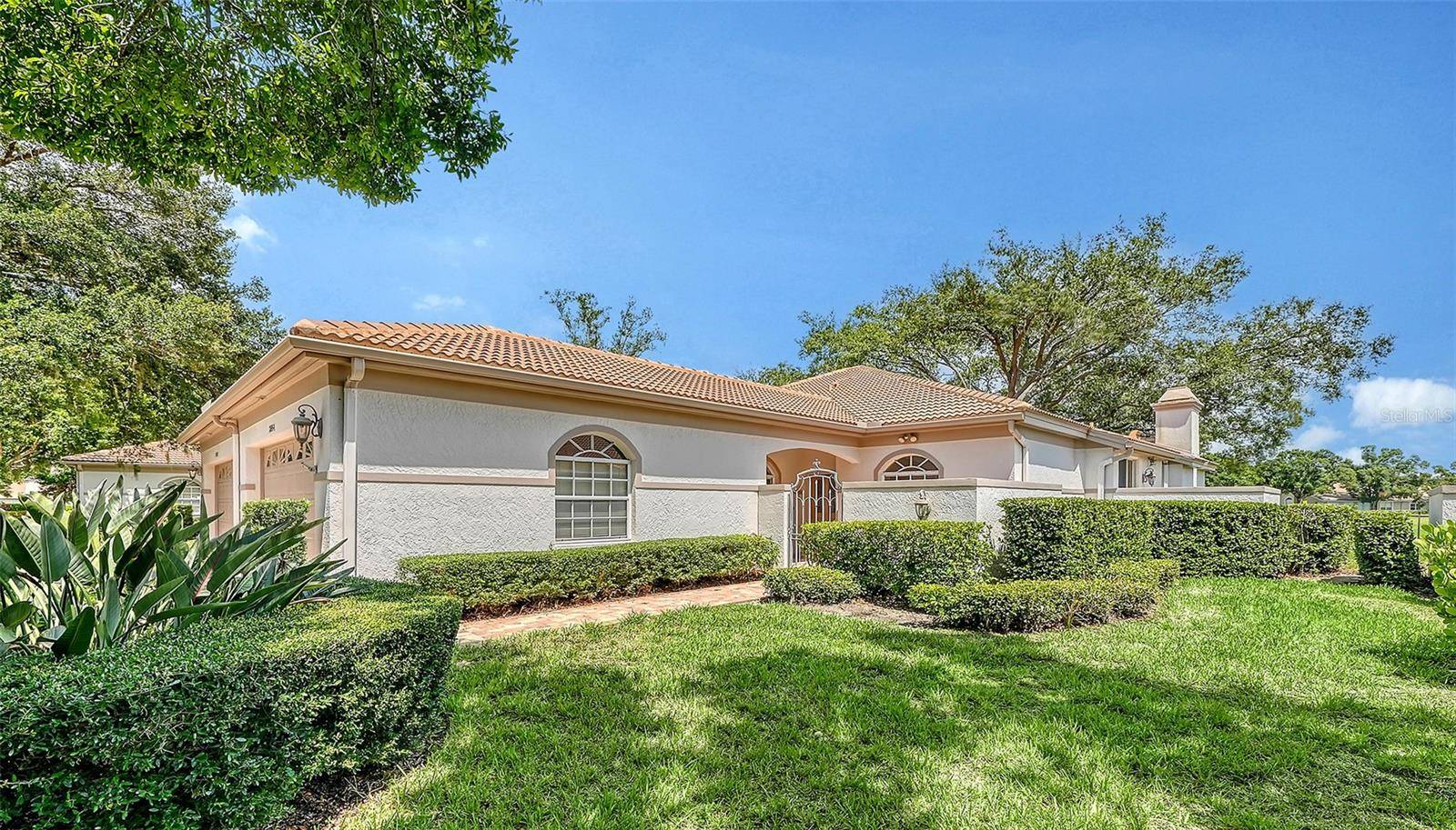 3864 CHATSWORTH GREENE CT #10, Sarasota, FL 34235