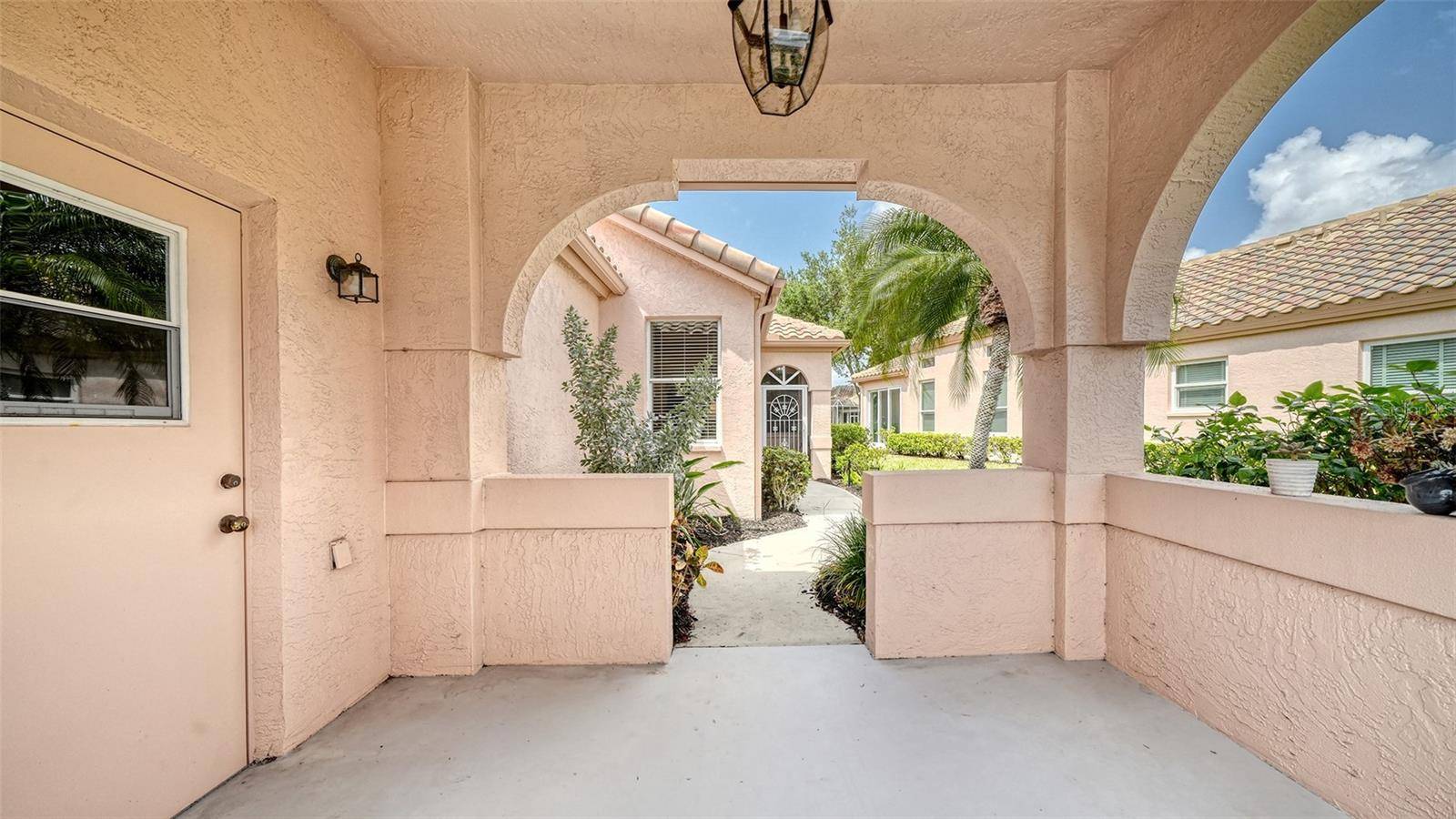 3799 MIRA LAGO DR, Sarasota, FL 34238