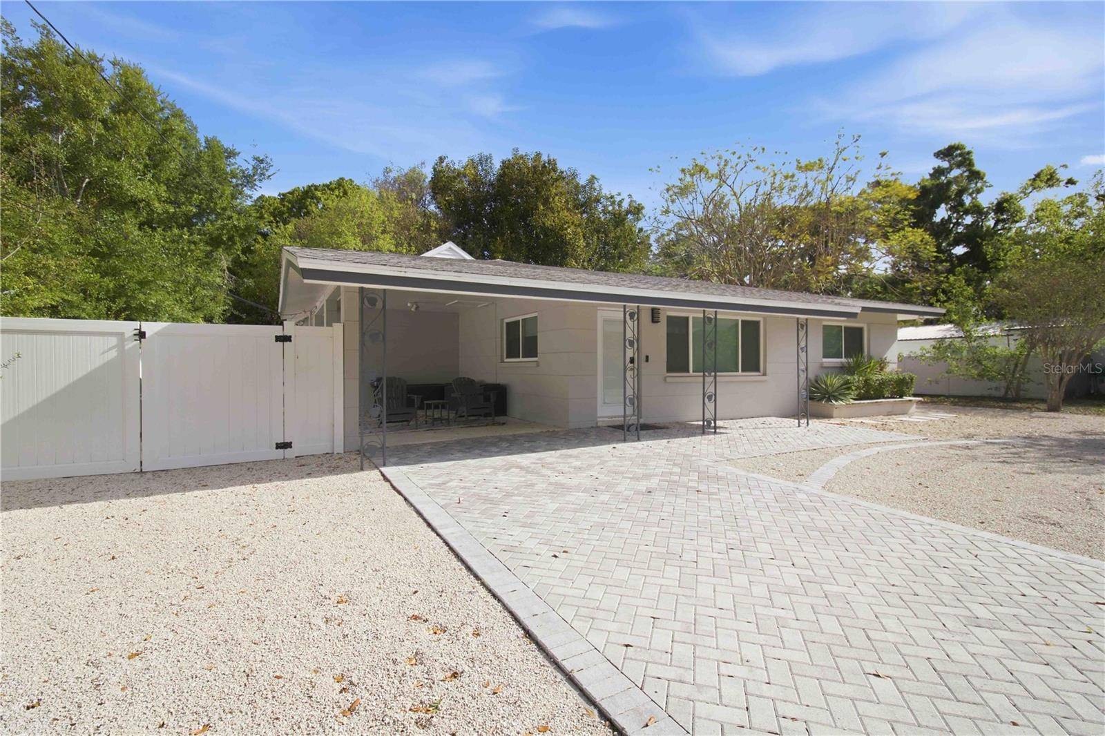 2545 BROWNING ST, Sarasota, FL 34237