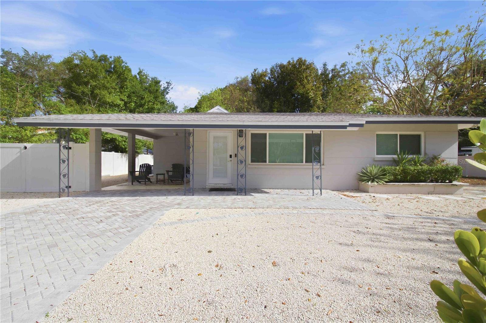 2545 BROWNING ST, Sarasota, FL 34237