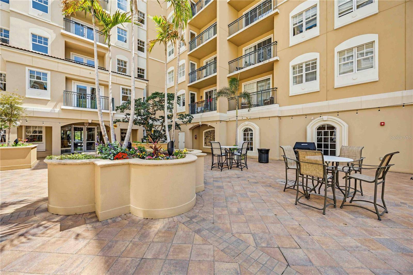 1064 N TAMIAMI TRL #1406, Sarasota, FL 34236