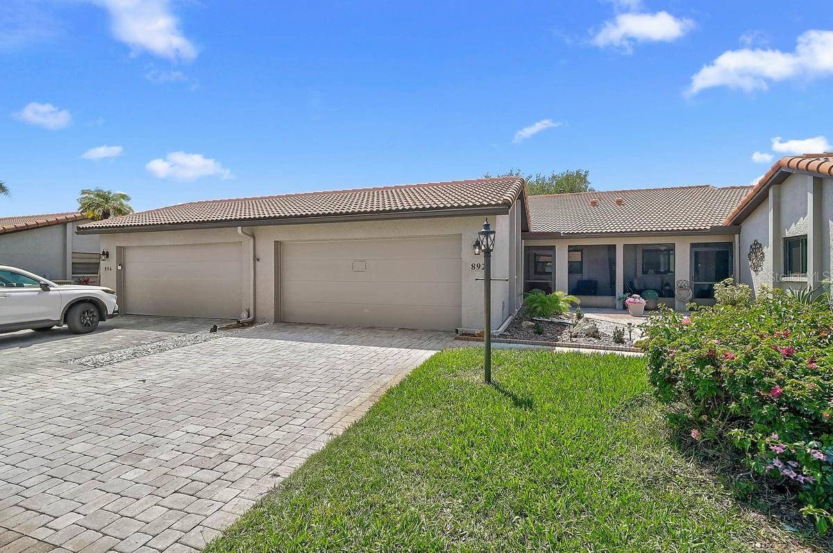 892 COUNTRY CLUB CIR #50, Venice, FL 34293