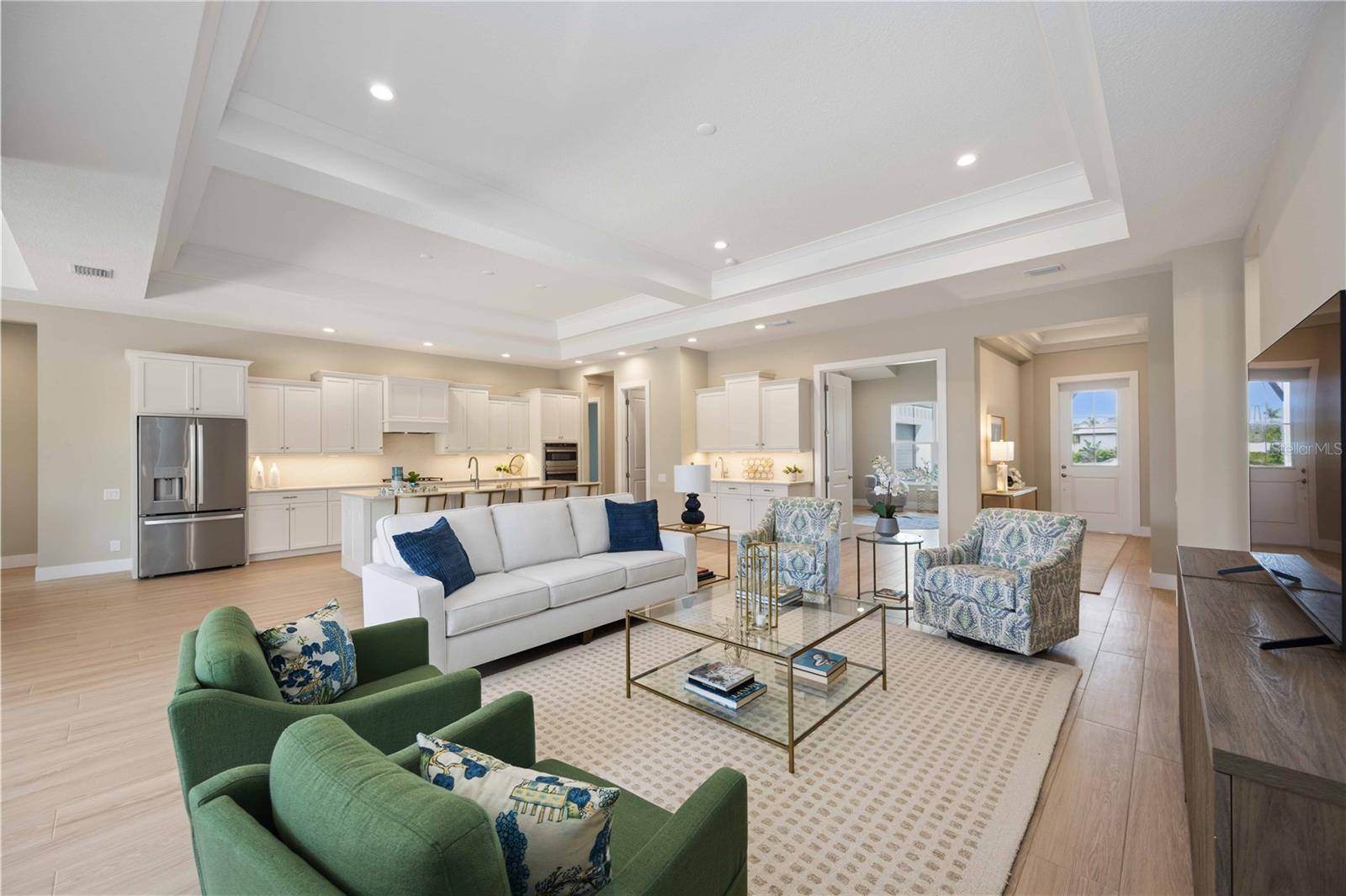 18185 HOME RUN DR, Venice, FL 34293