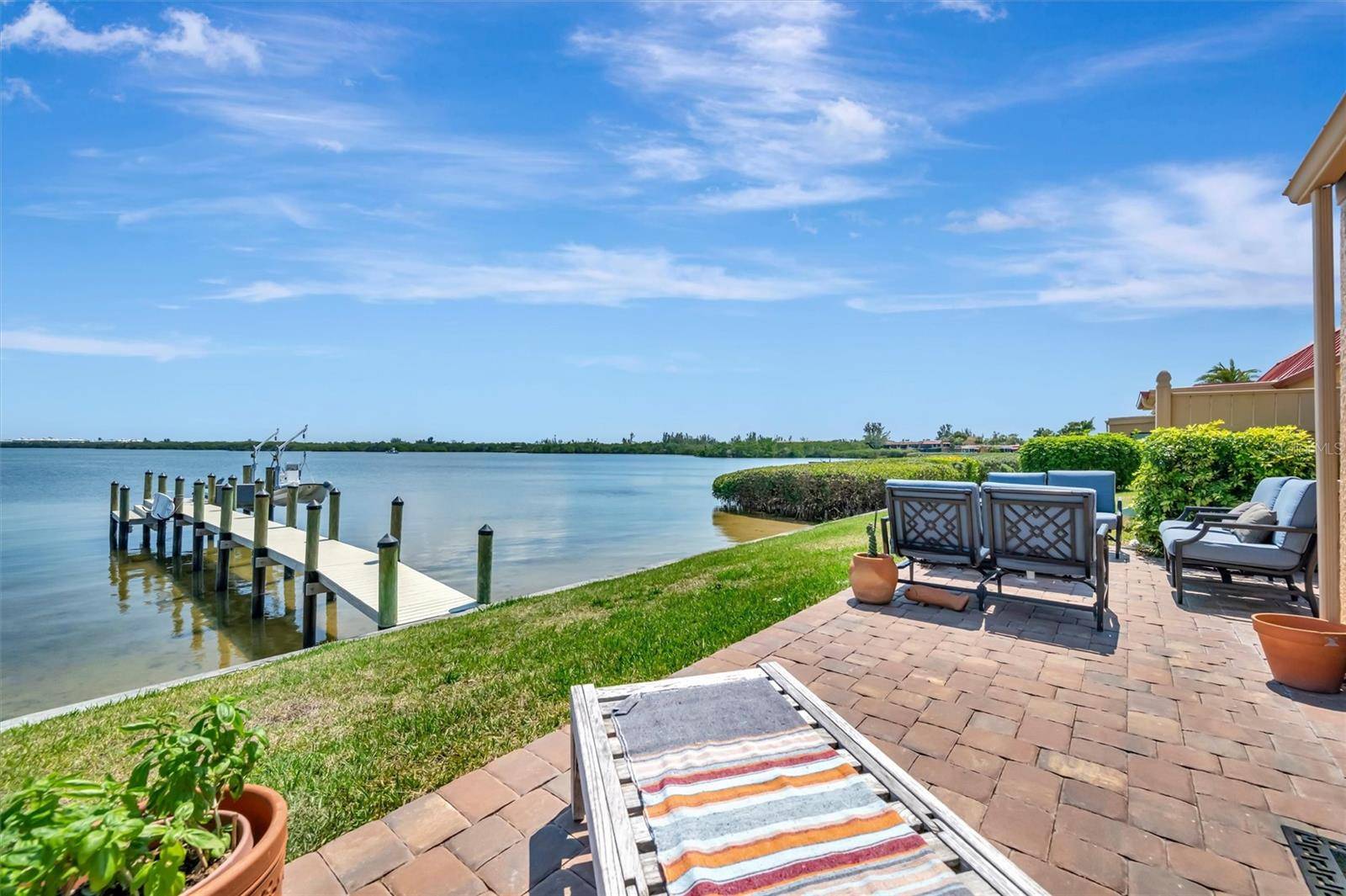 3863 CATALINA DR, Bradenton, FL 34210