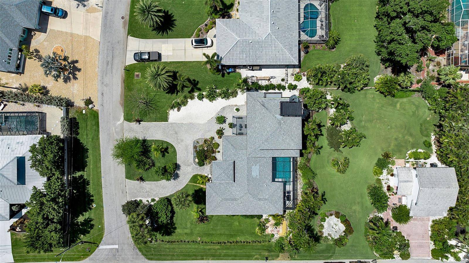 608 GARDENIA DR, Venice, FL 34285