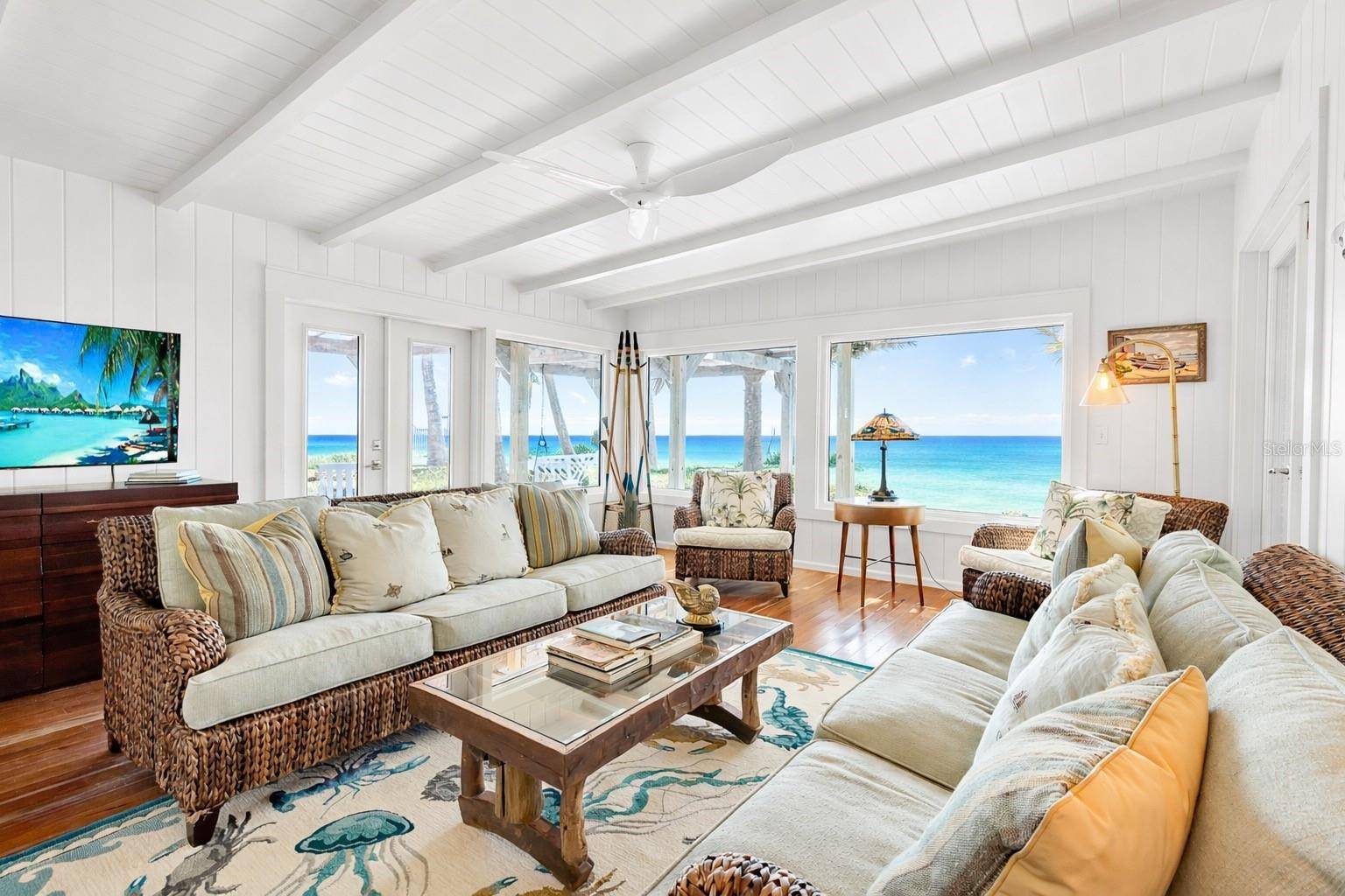 621 CASEY KEY RD, Nokomis, FL 34275