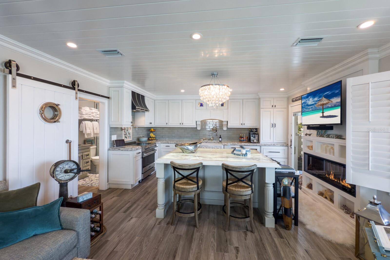761 JOHN RINGLING BLVD #31, Sarasota, FL 34236