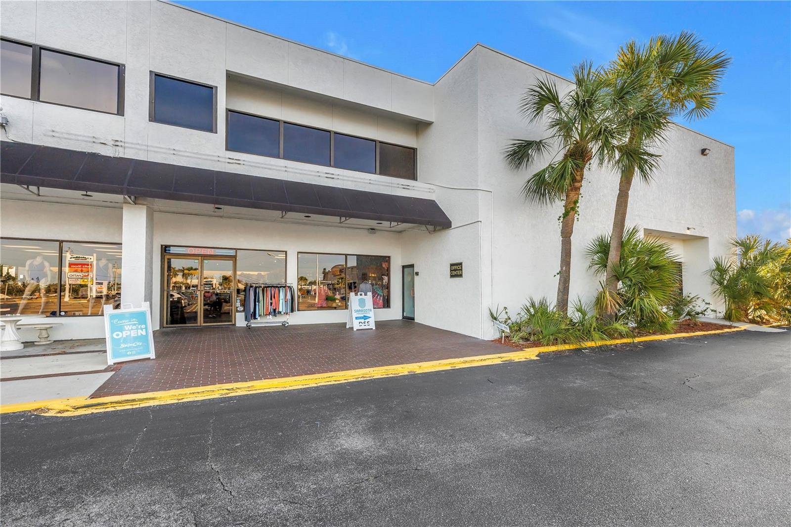 1960 STICKNEY POINT RD #217, Sarasota, FL 34231