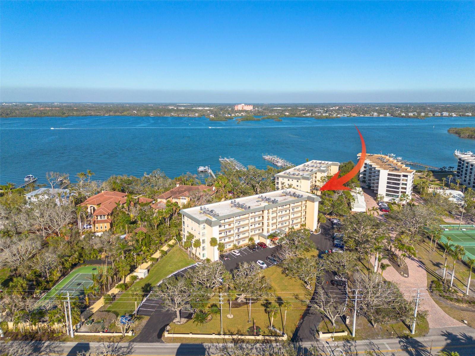 8635 MIDNIGHT PASS RD #201C, Sarasota, FL 34242