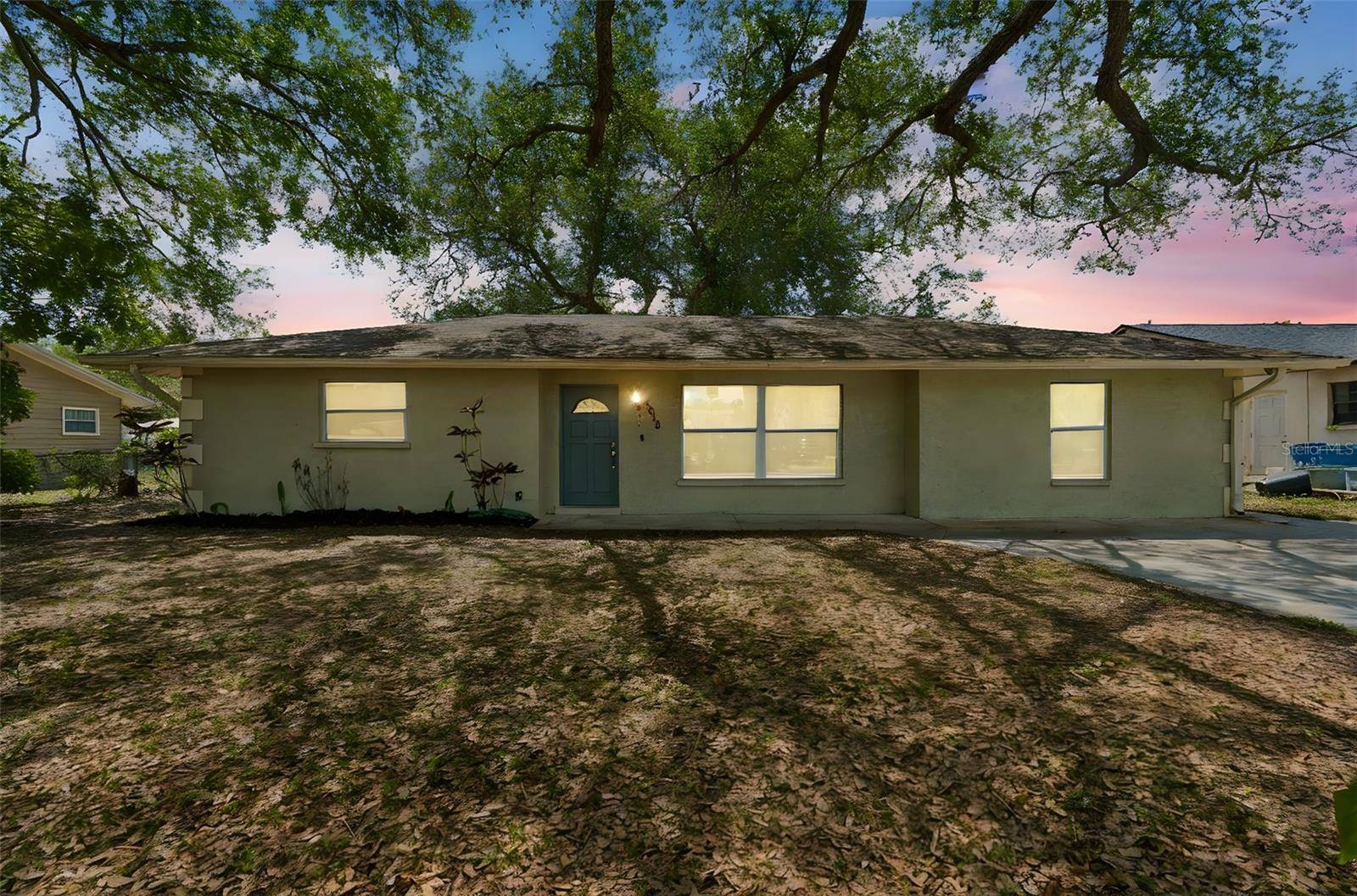 4018 PRADO DR, Sarasota, FL 34235