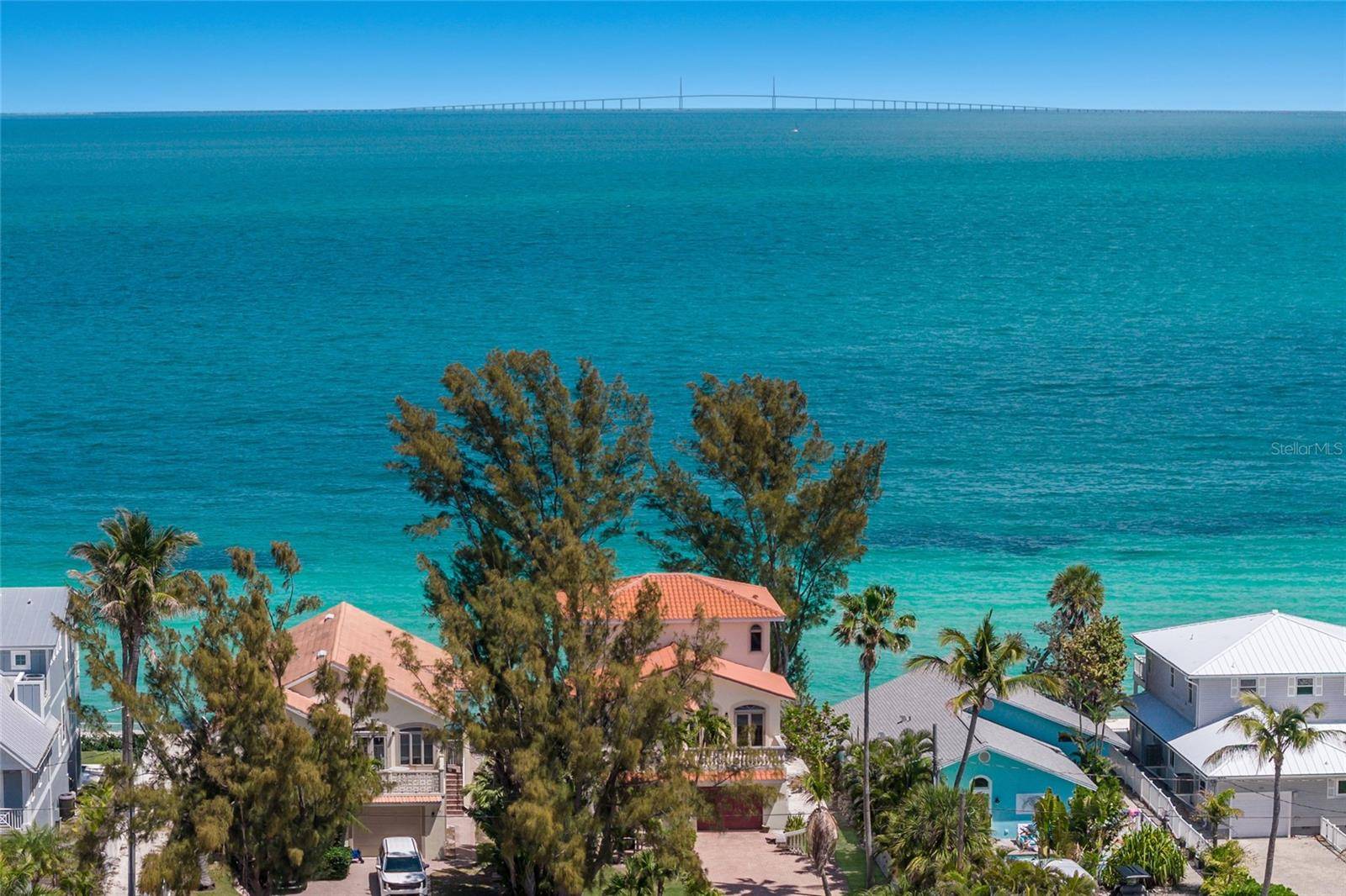889 N SHORE DR, Anna Maria, FL 34216