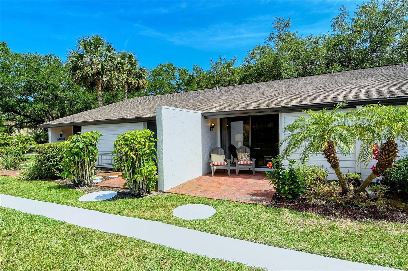 3545 LONGMEADOW #23, Sarasota, FL 34235