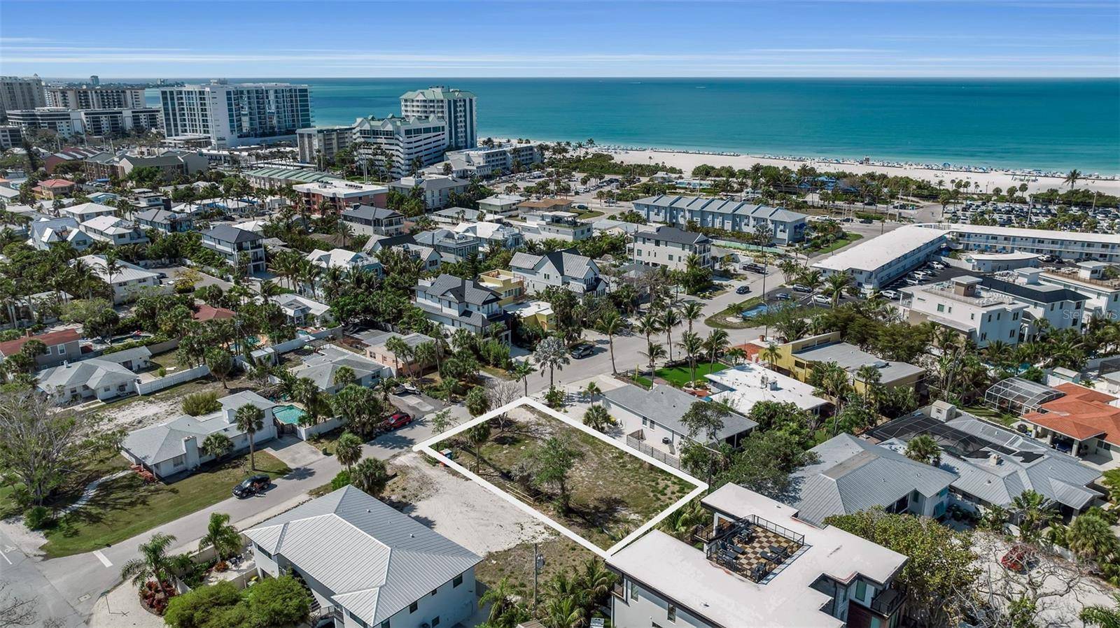 243 COOLIDGE DR, Sarasota, FL 34236