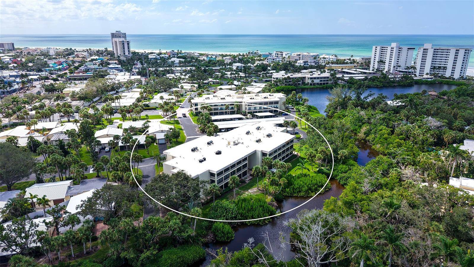 225 HOURGLASS WAY #202, Sarasota, FL 34242