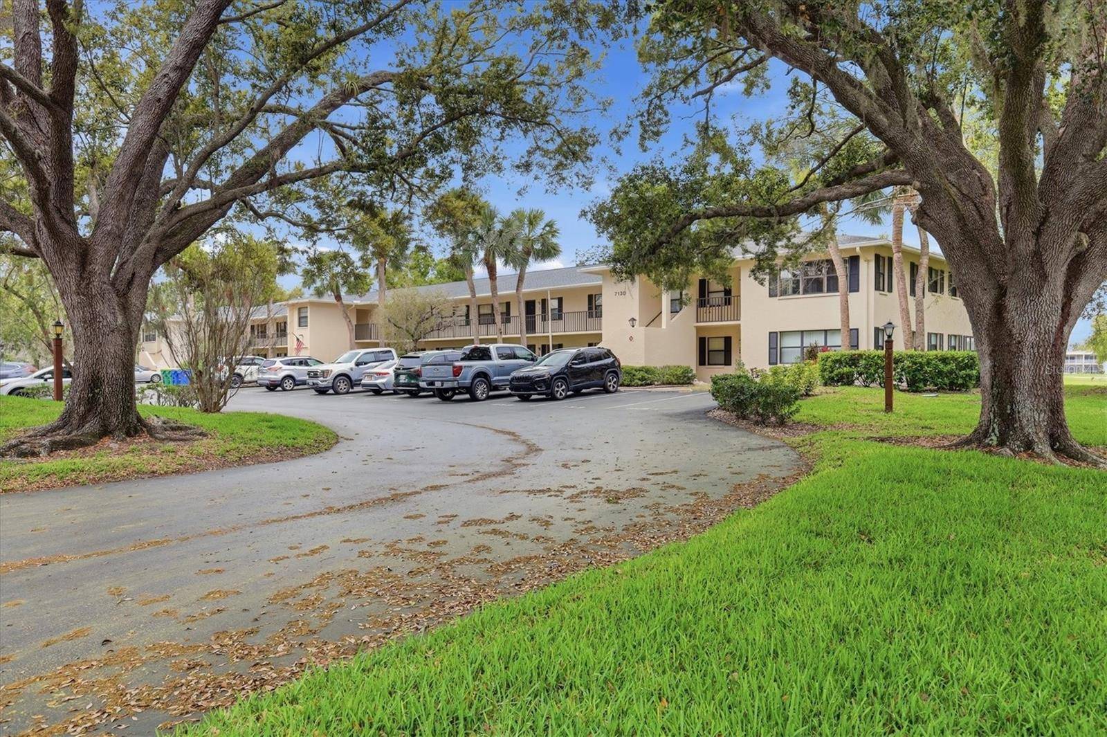 7130 FAIRWAY BEND LN #291, Sarasota, FL 34243