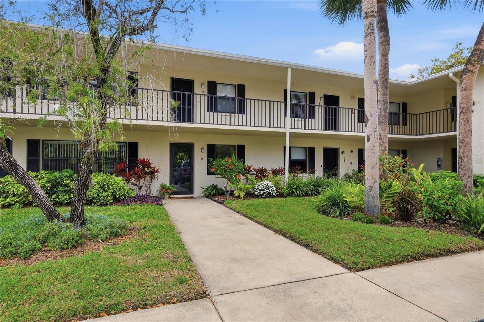 7130 FAIRWAY BEND LN #291, Sarasota, FL 34243