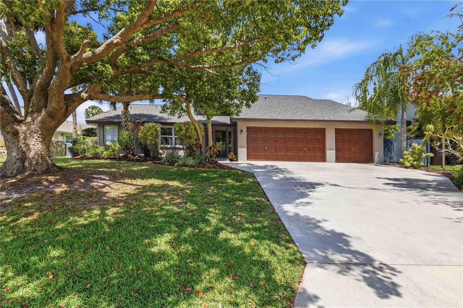 3953 PRAIRIE DUNES DR, Sarasota, FL 34238