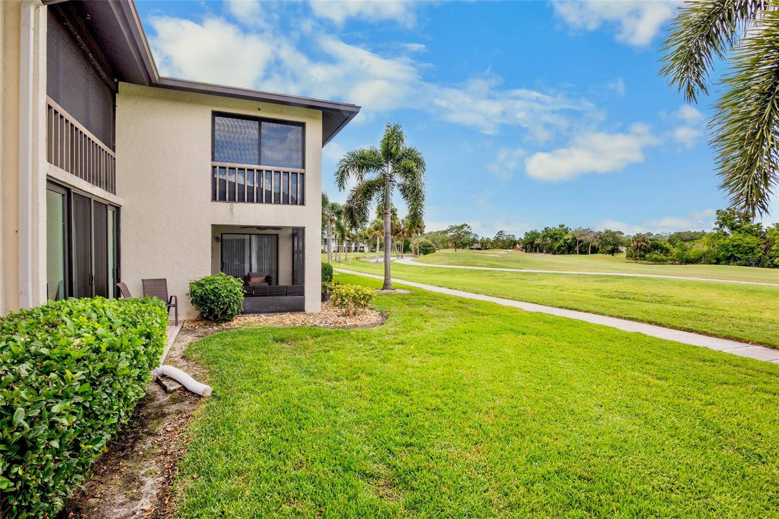 4623 LONGWATER CHASE #112 Bldg J, Sarasota, FL 34235