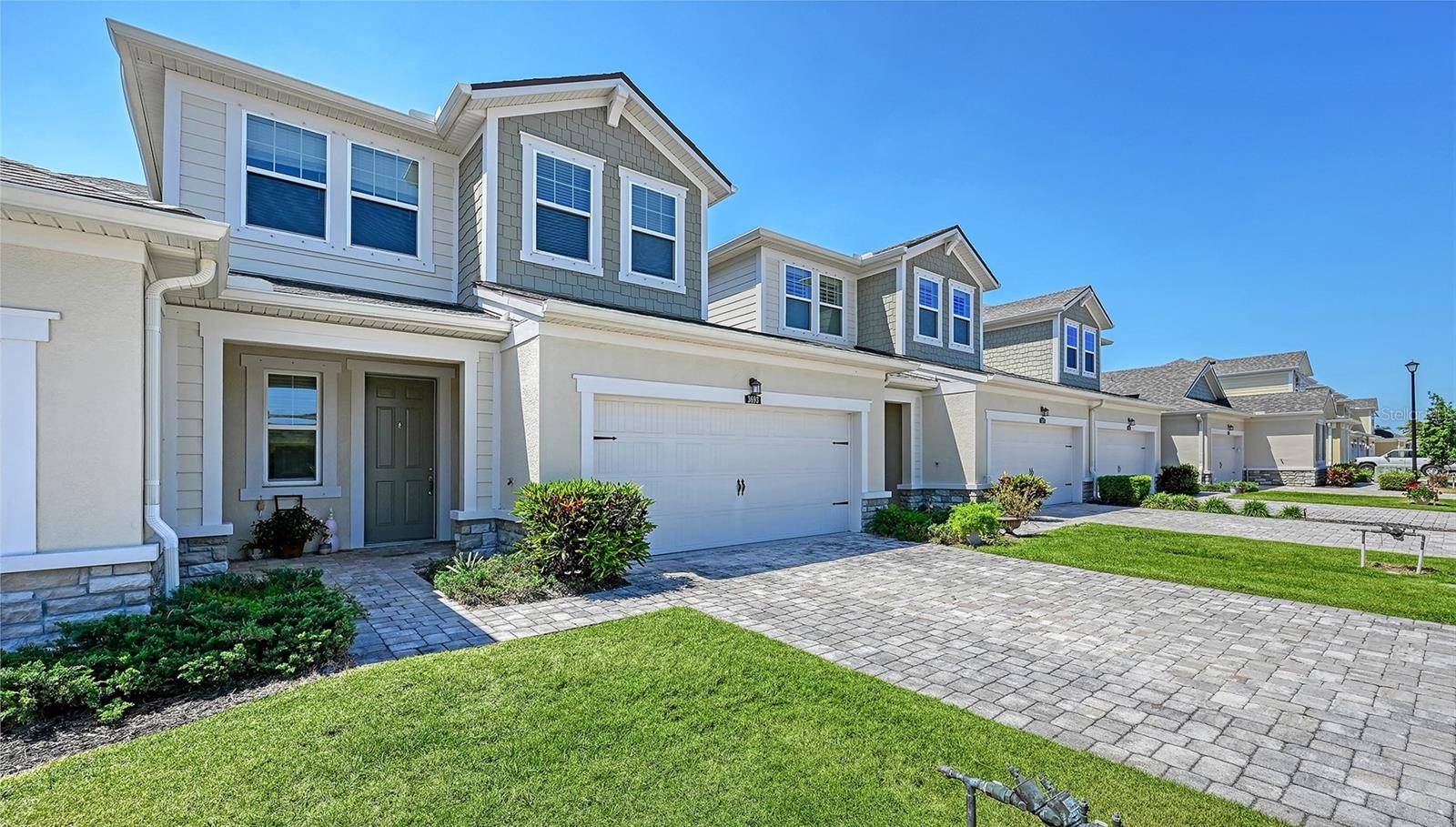 3693 DIVOT LN, Sarasota, FL 34232