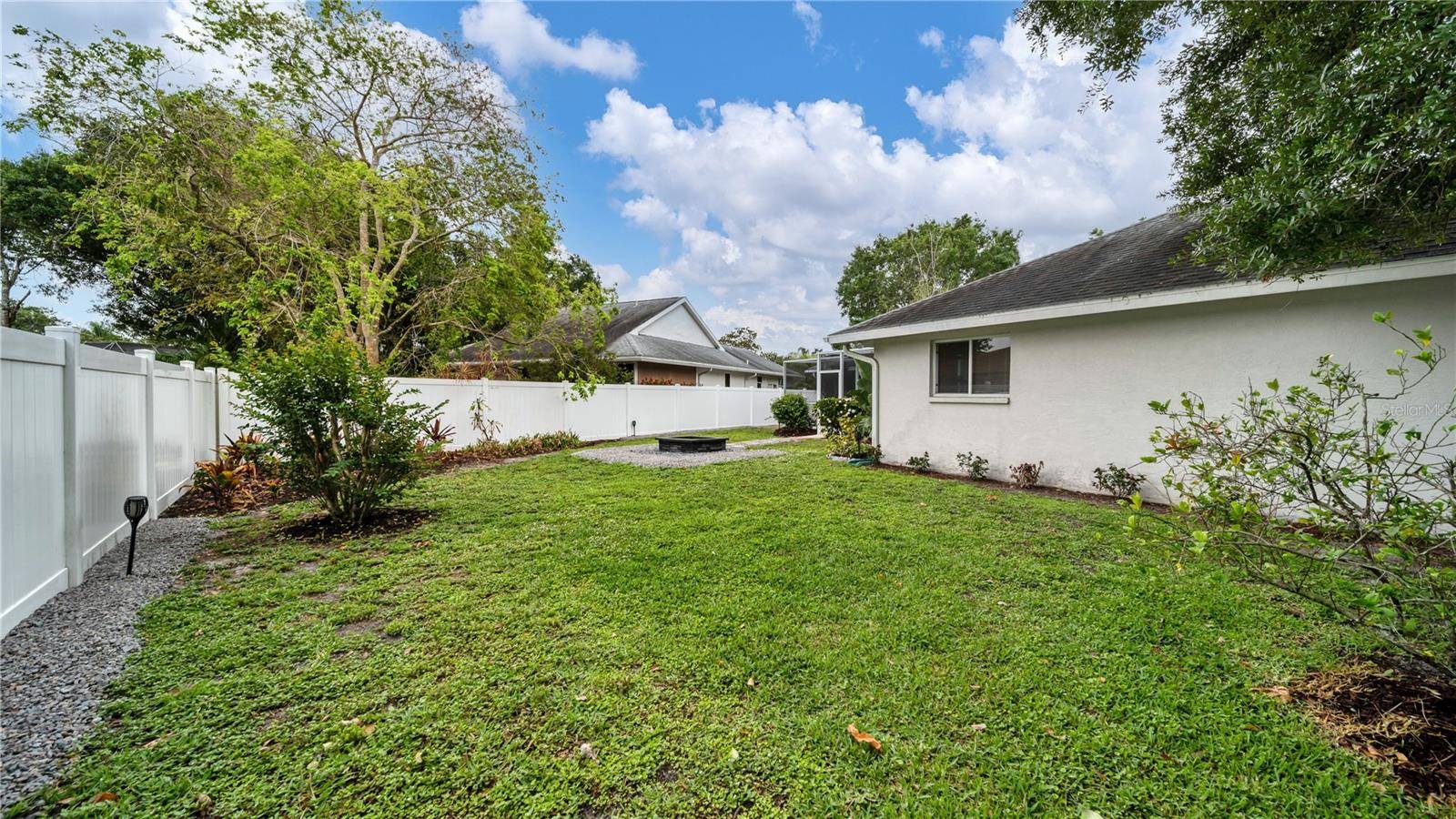 5219 INVERNESS DR, Sarasota, FL 34243