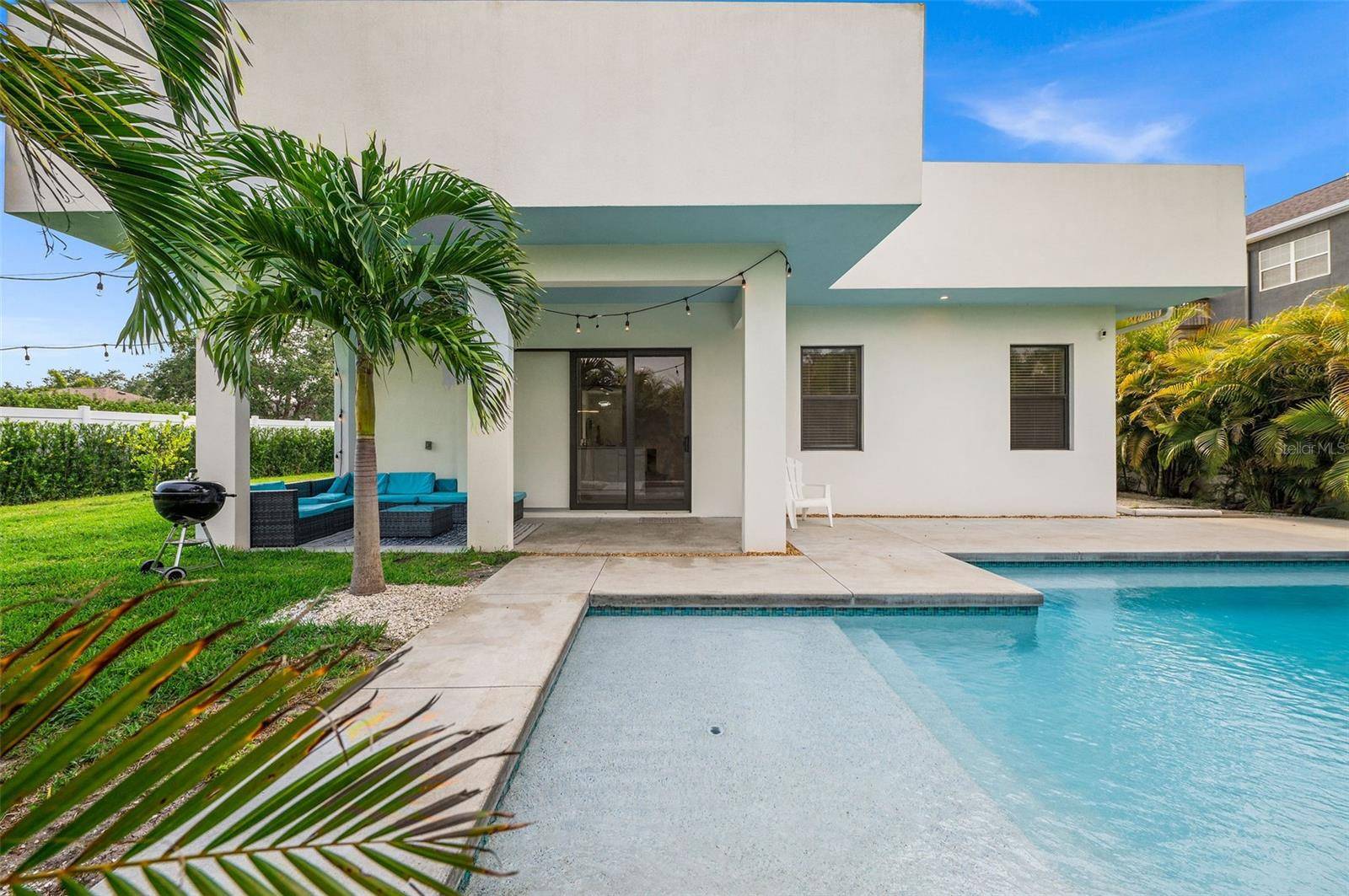 5351 MOELLER AVE, Sarasota, FL 34233