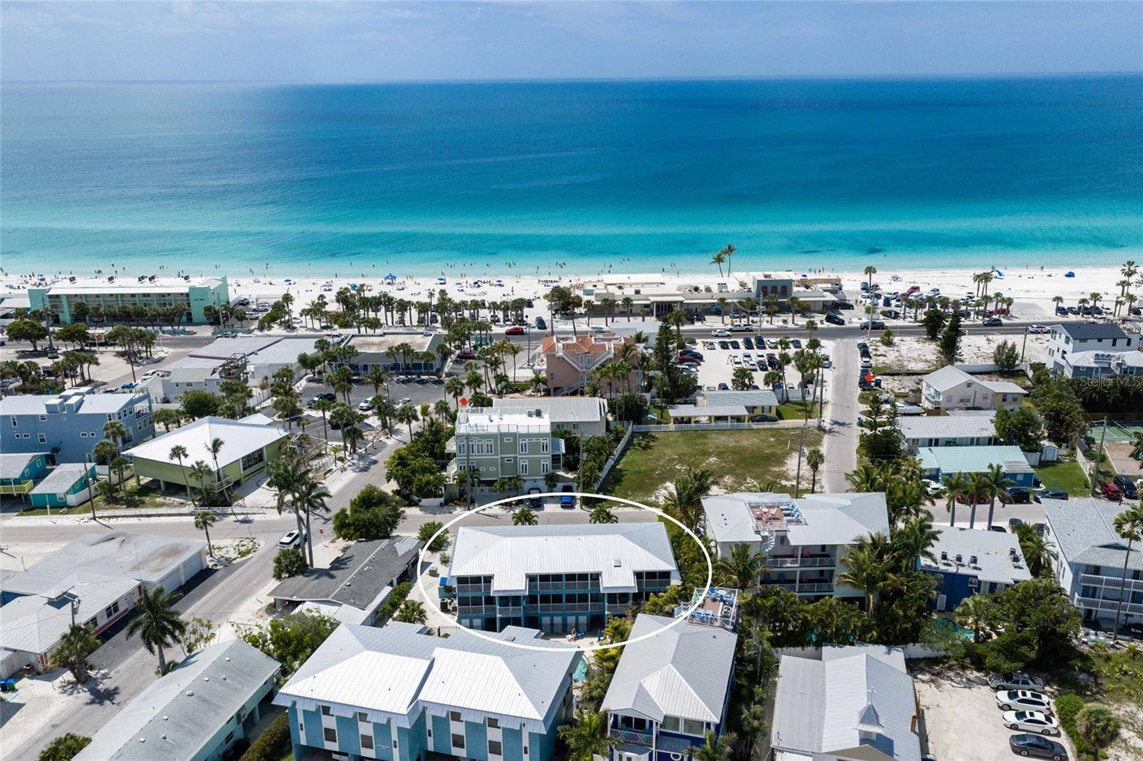 205 HIGHLAND AVE #2, Bradenton Beach, FL 34217