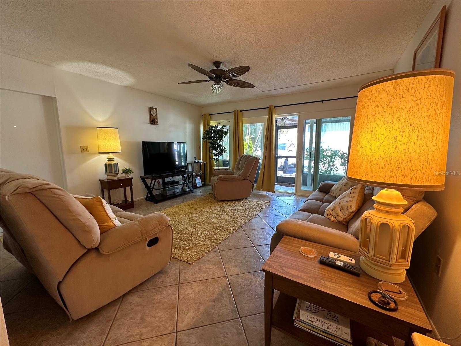 2950 CLARK RD #112, Sarasota, FL 34231