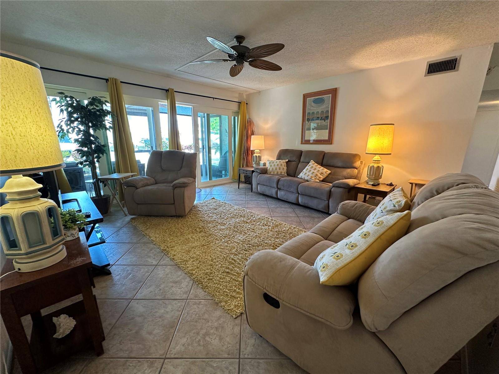 2950 CLARK RD #112, Sarasota, FL 34231