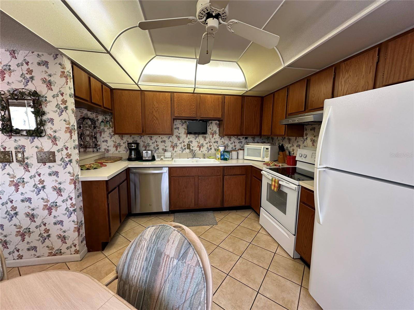 1647 BROOKHOUSE CT #246, Sarasota, FL 34231