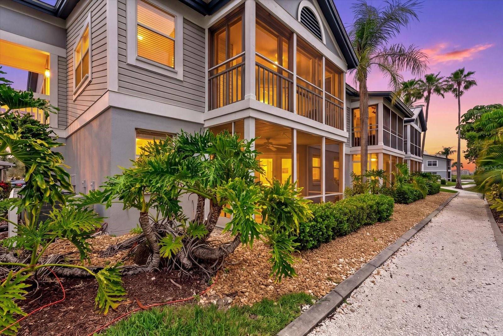1332 SIESTA BAYSIDE DR #1332C, Sarasota, FL 34242