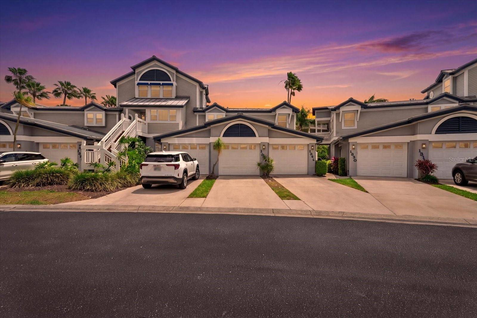 1332 SIESTA BAYSIDE DR #1332C, Sarasota, FL 34242