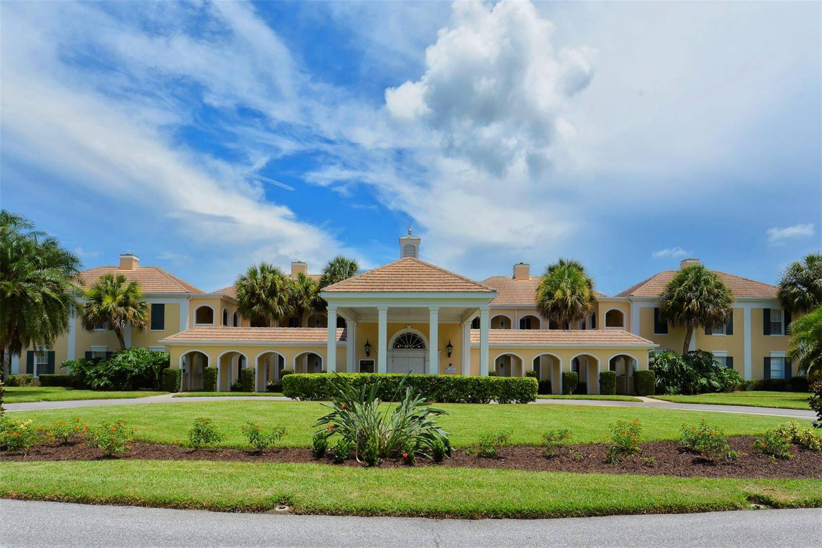 51 MACEWEN DR #5, Osprey, FL 34229