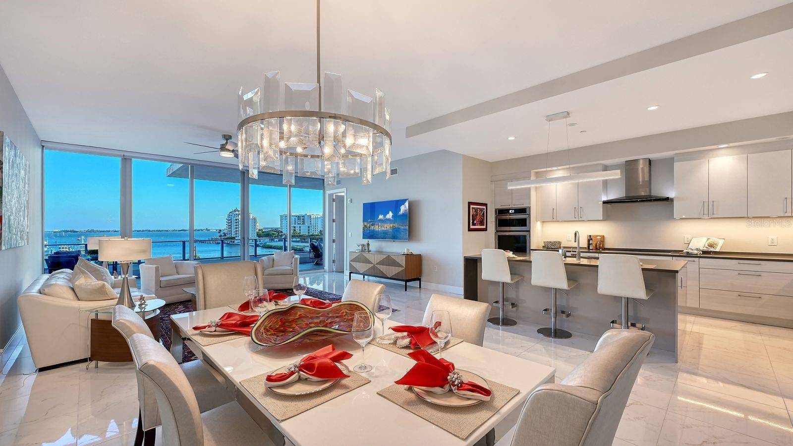 1155 N GULFSTREAM AVE #401, Sarasota, FL 34236