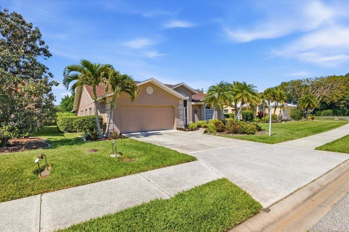 7015 PLEASANT HILL RD, Bradenton, FL 34203
