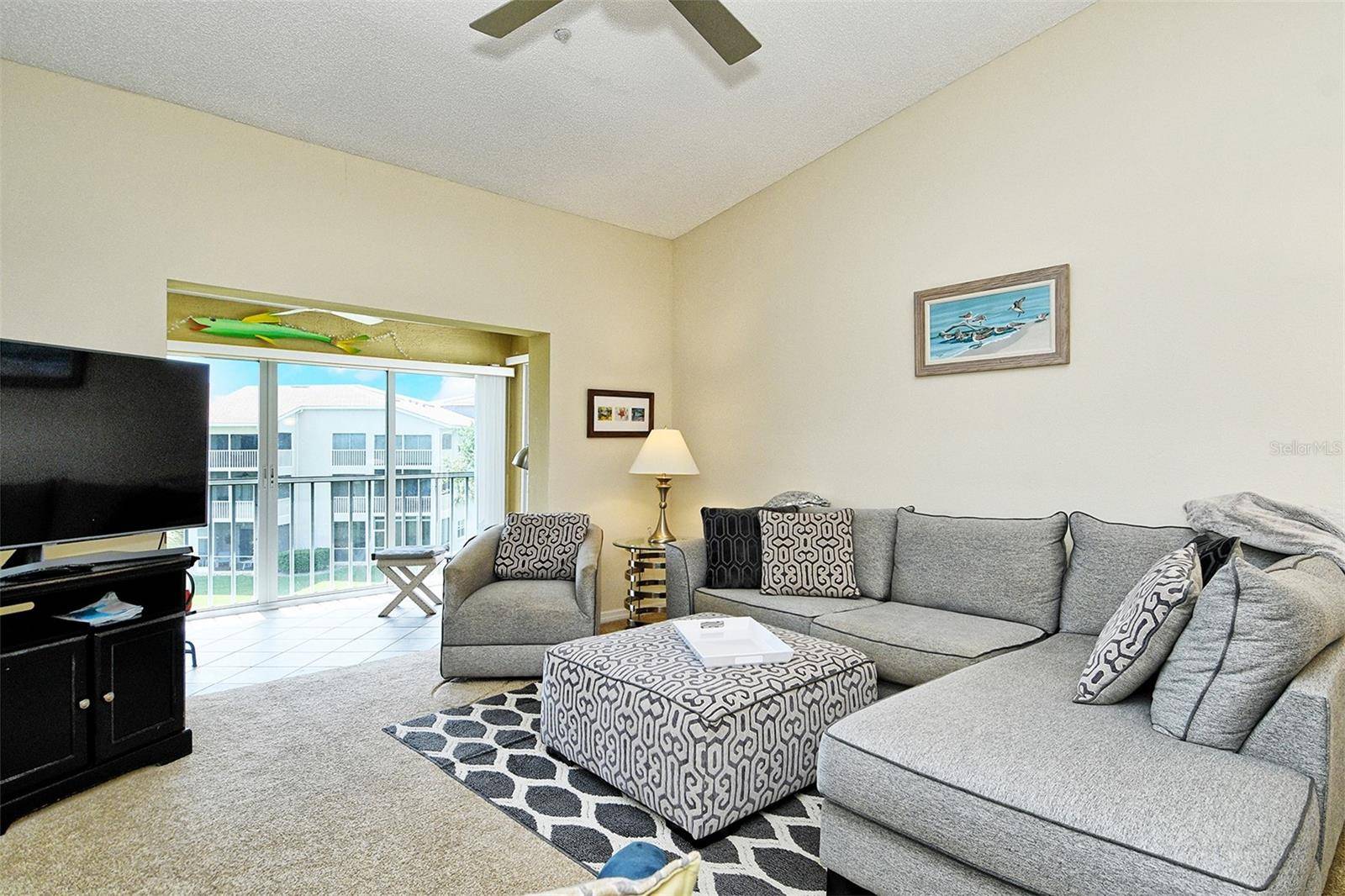 9610 CLUB SOUTH CIR #4302, Sarasota, FL 34238