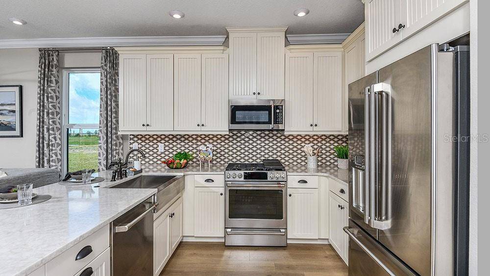 10836 ECLIPSE ST, Sarasota, FL 34241