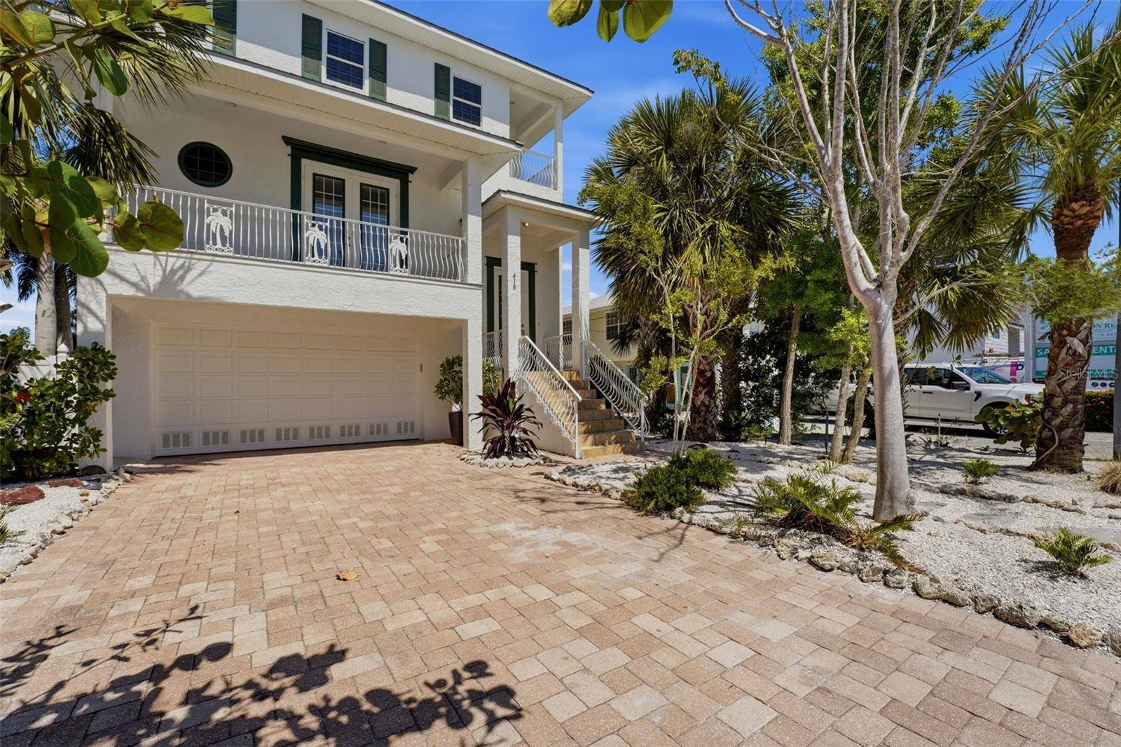 418 PINE AVE, Anna Maria, FL 34216