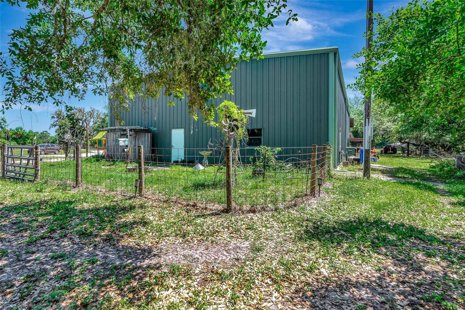 15750 WILSON RD, Sarasota, FL 34240
