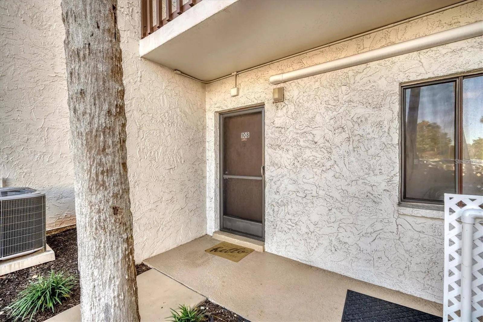 1624 STICKNEY POINT RD #108, Sarasota, FL 34231