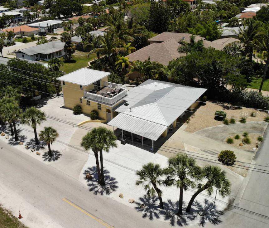 301 AVENIDA MADERA #B, Sarasota, FL 34242