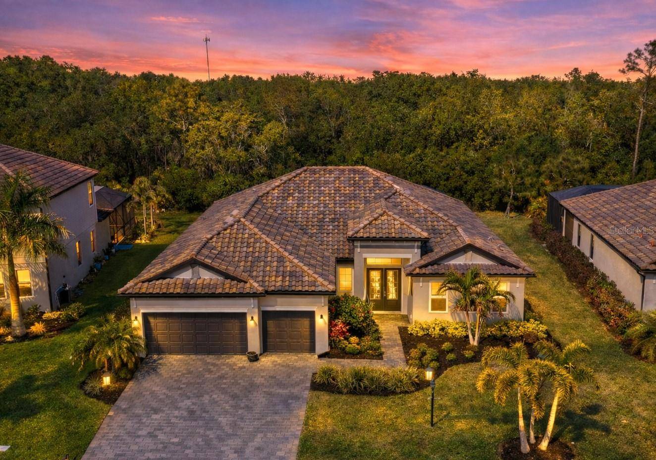 16309 TRADEWIND TER, Lakewood Ranch, FL 34211